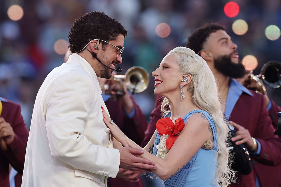 Lady Gaga fez participação em show de Bad Bunny no Super Bowl 2026 — Foto: GettyImages