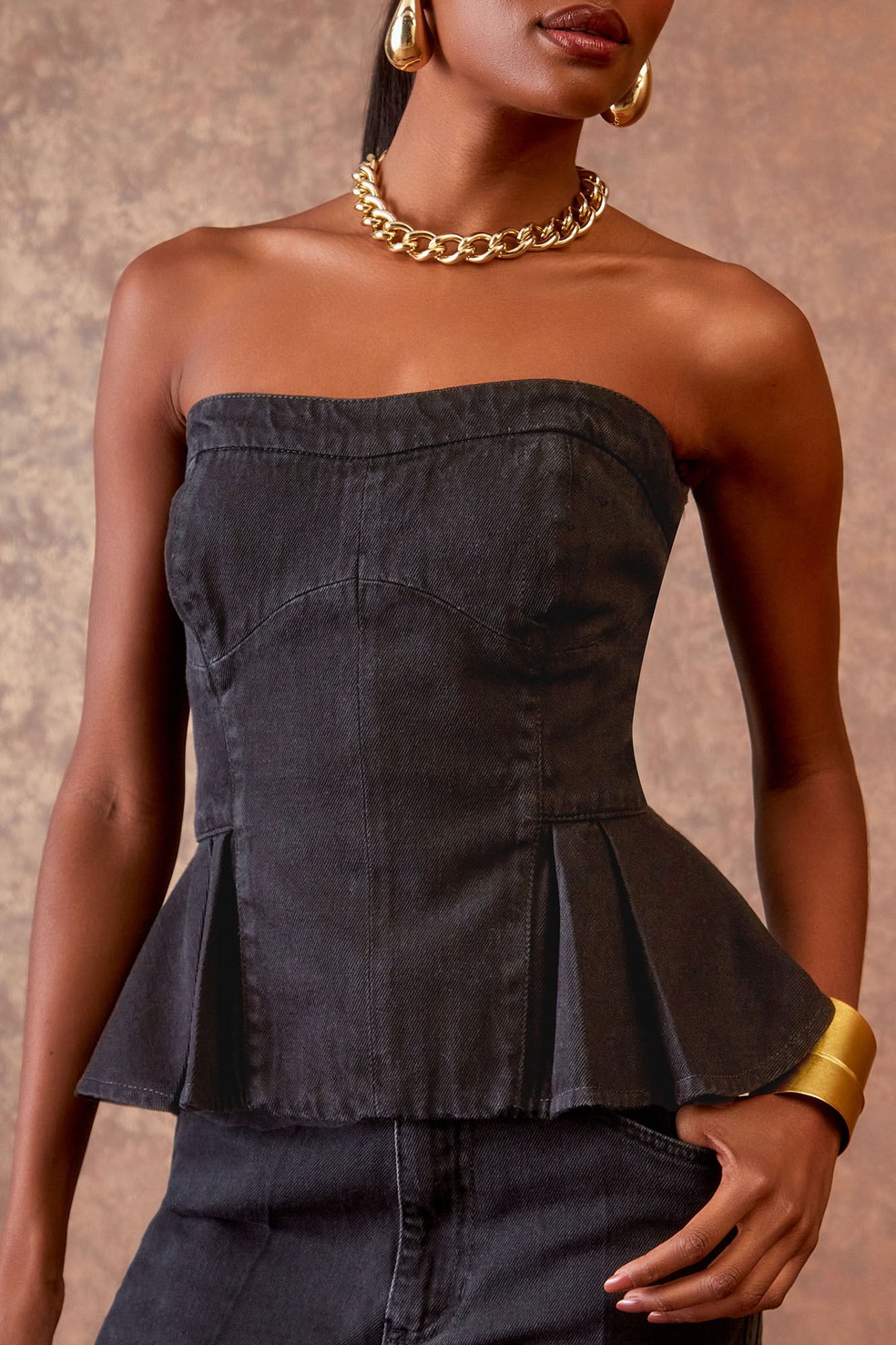 Corselet zíper black jeans, da Agilità. — Foto: Divulgação