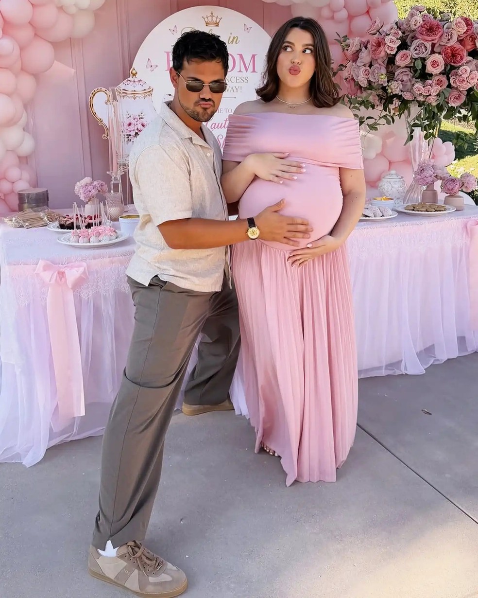 Chá de bebê de Taylor Lautner e Tay Lautner — Foto: Reprodução/Instagram