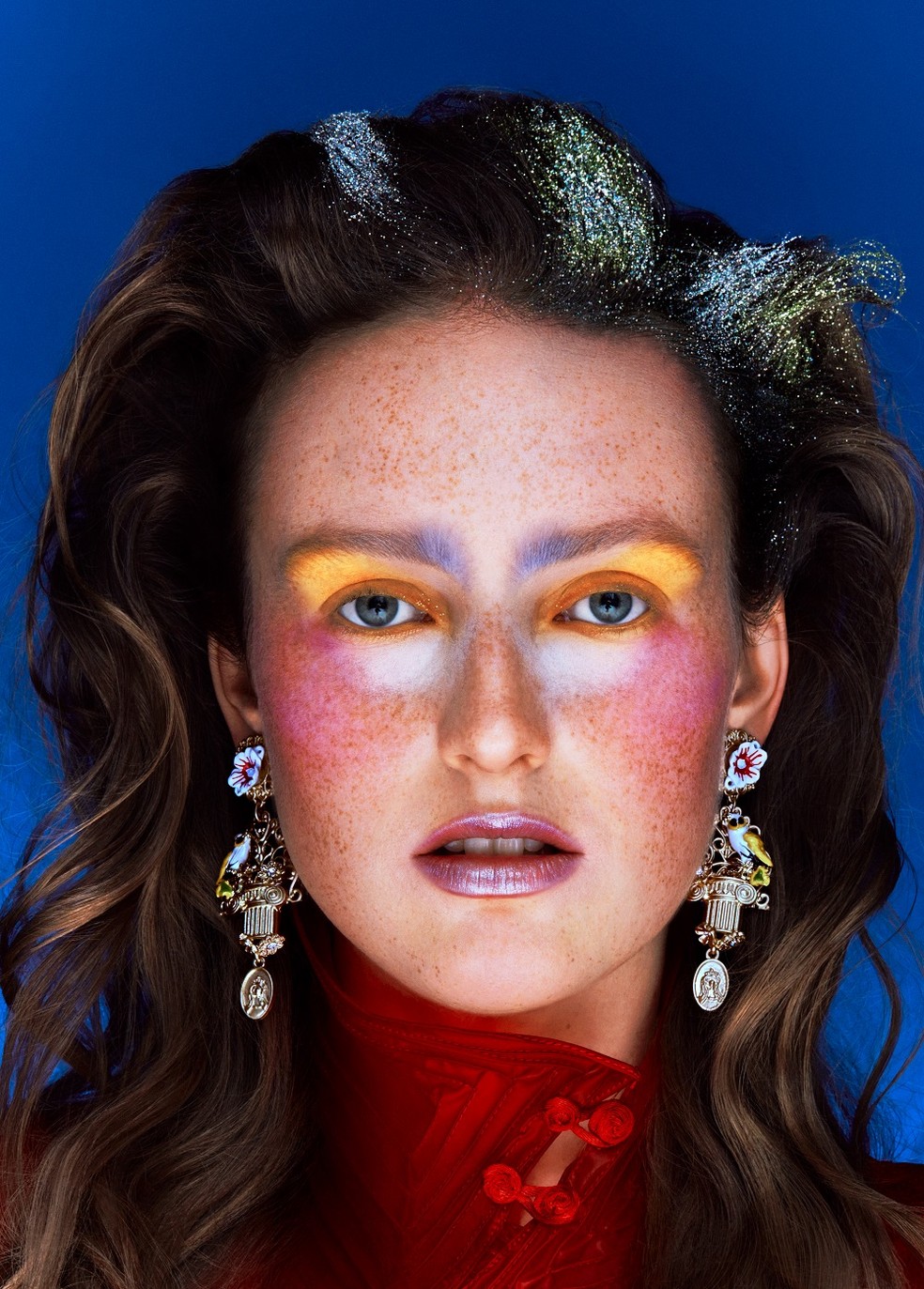 Maquiagens surrealistas inspiradas nos cenários do Baile da Vogue 2023 — Foto: GABRIELA SCHMID/ Arquivo Vogue