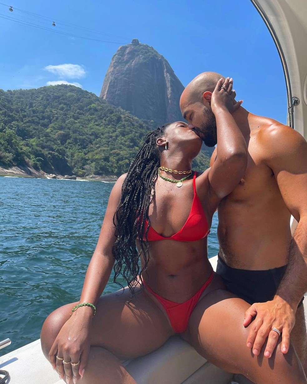 Iza e Sérgio Santos — Foto: Reprodução/ Instagram