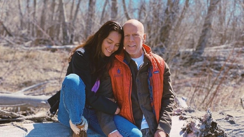 Emma Heming Willis e Bruce Willis  (Foto: Reprodução/Instagram) — Foto: Vogue