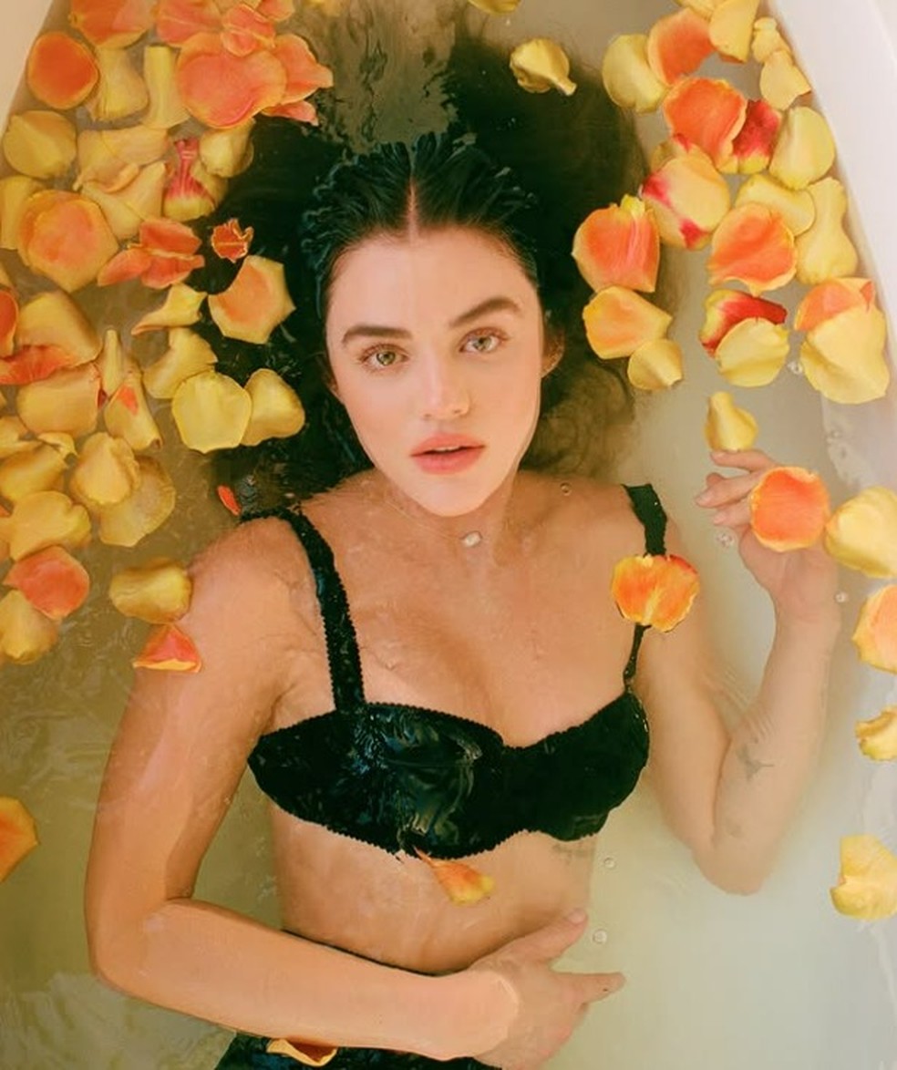 A atriz Lucy Hale — Foto: Reprodução/Instagram