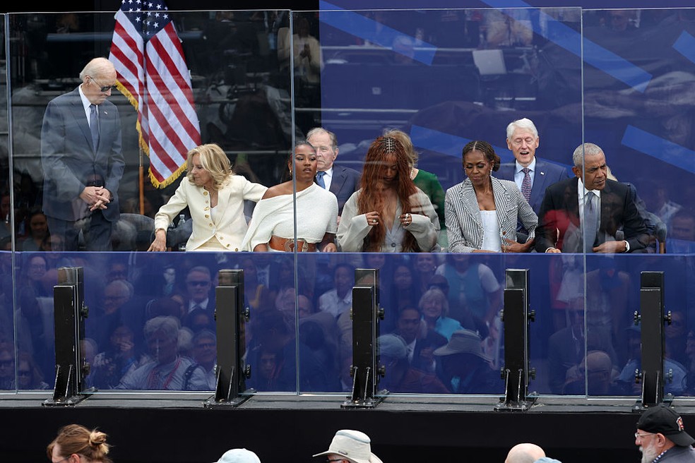 Família Obama na inauguração do Centro Presidencial Obama — Foto: GettyImages