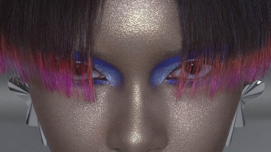 Celestial Make-up: a maquiagem metalizada que é tendência das passarelas ao TikTok