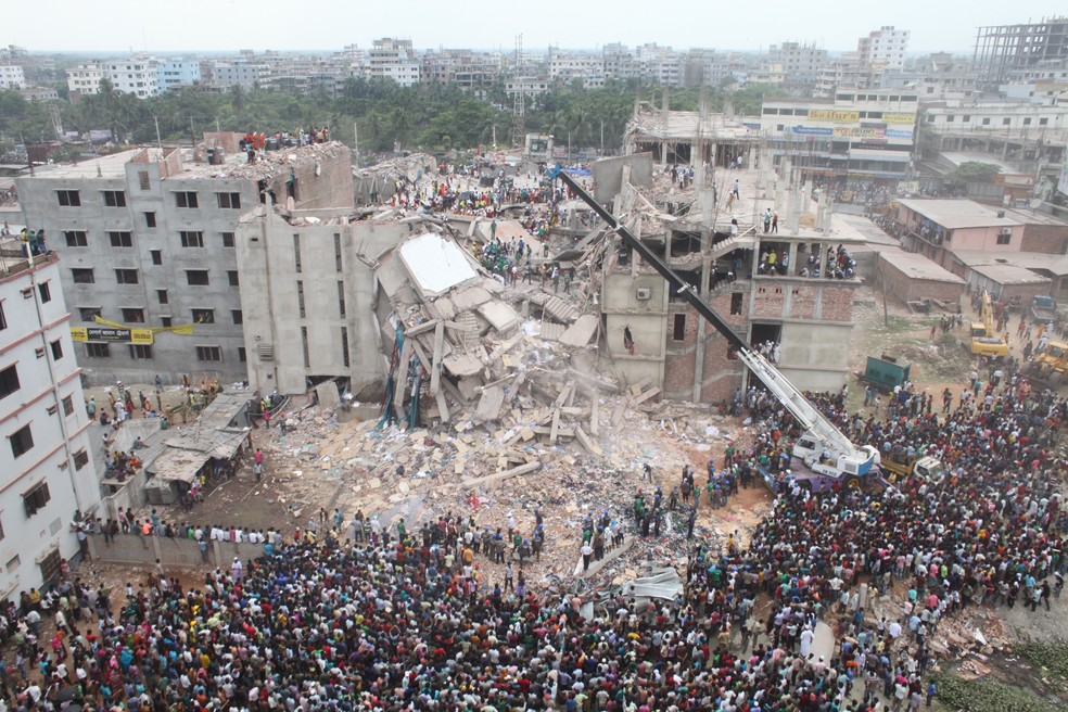 Tragédia do Rana Plaza em 24 de abril de 2013 — Foto: Getty Images