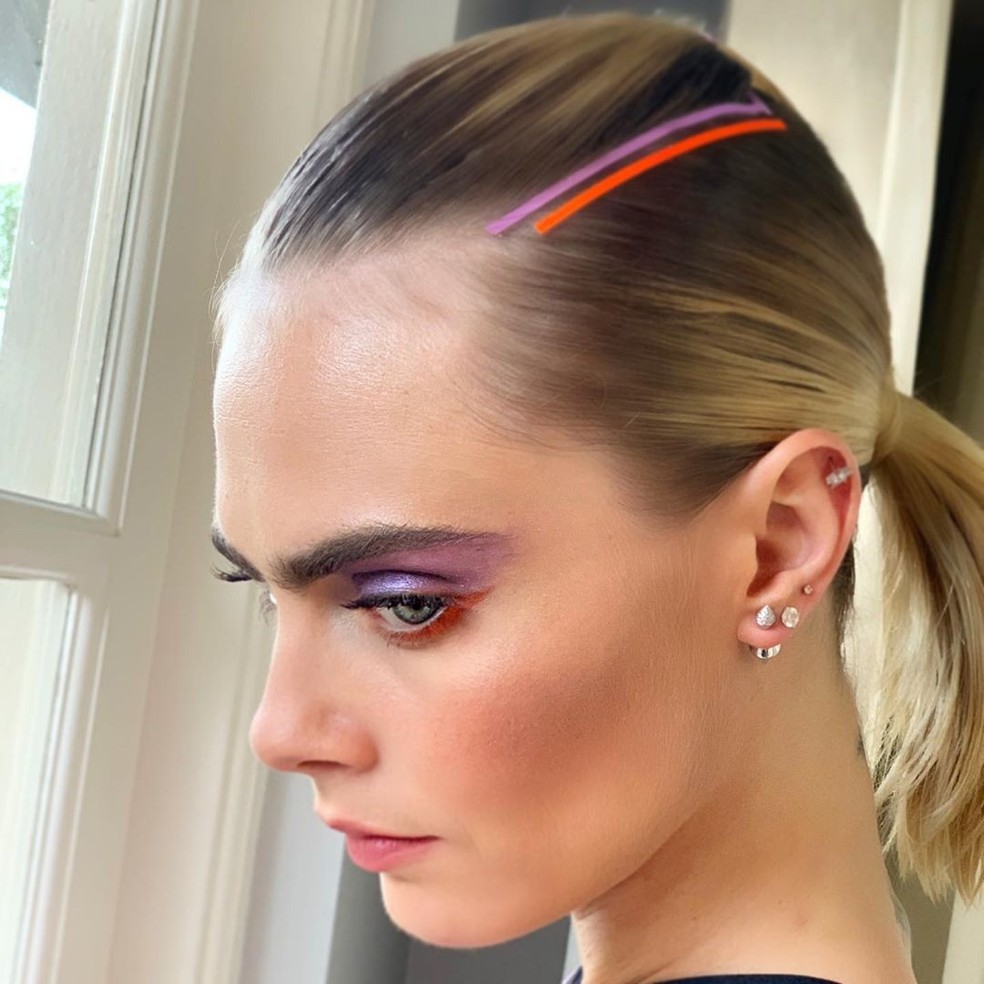 De Iris Van Herpen, Cara Delevingne anima a beleza do tapete vermelho