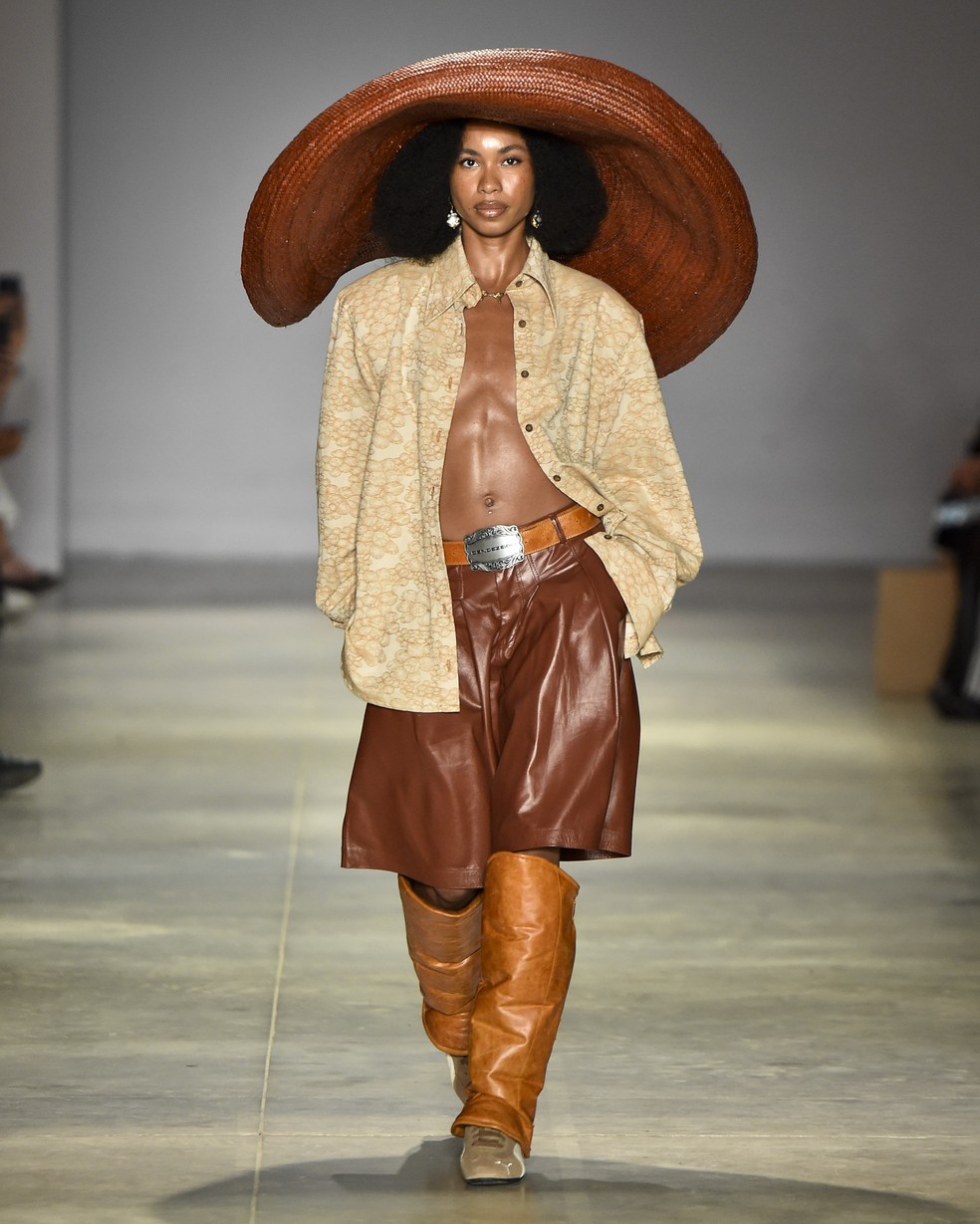 Dendezeiro no SPFW N58 — Foto: Launchmetrics/Spotlight