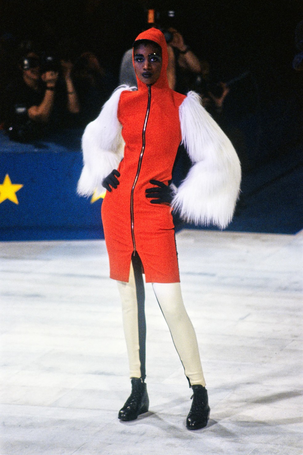 Jean Paul Gaultier, coleção de inverno 1991. — Foto: Vogue Runway