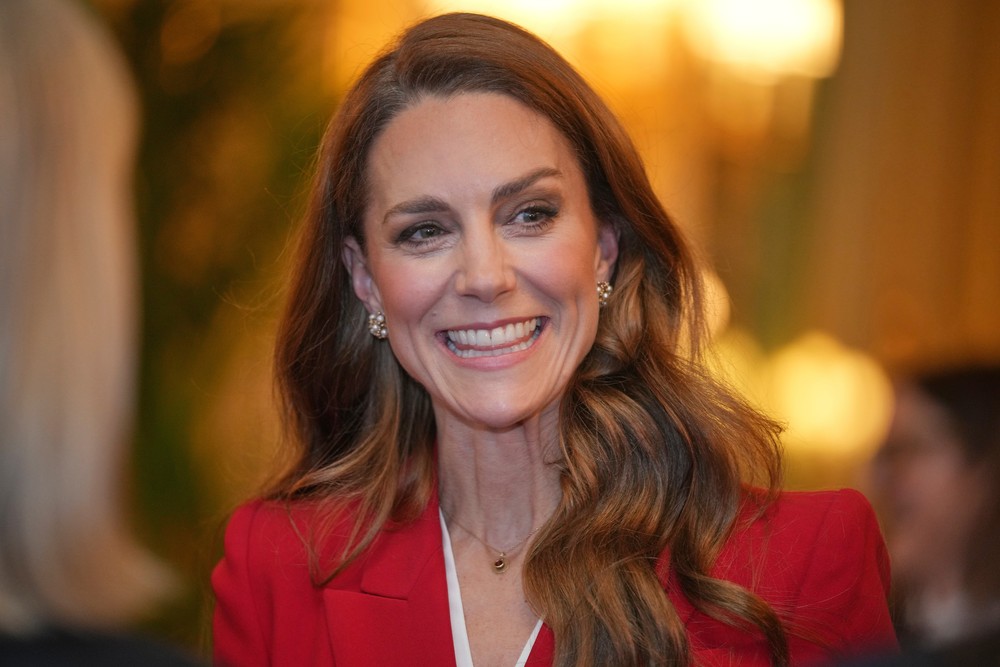 Raridade! Kate Middleton dirige seu próprio carro para um compromisso real