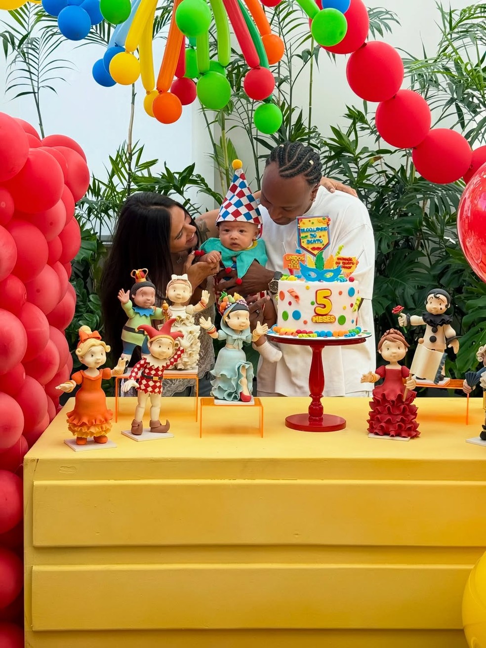 Carol Peixinho, Thiaguinho e Bento — Foto: Reprodução/Instagram