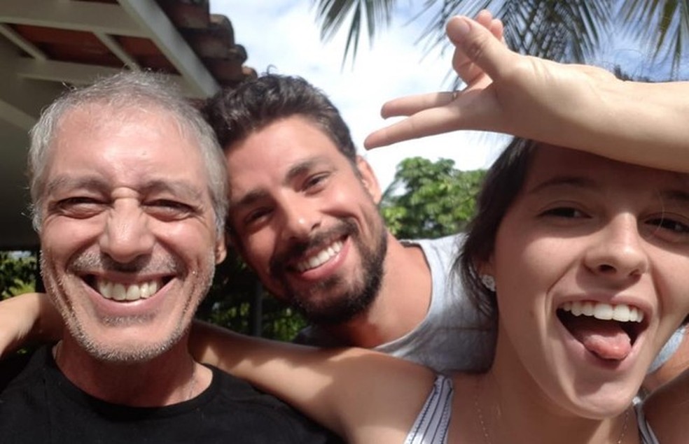 Fãs destacam semelhança de Cauã Reymond com o pai: 'Sabemos quem você ...