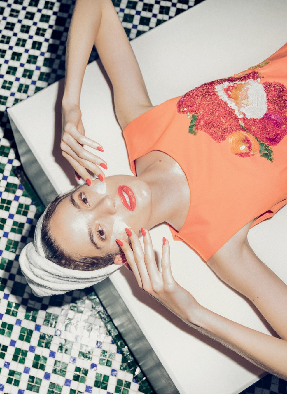 Banho Spa Banheira Sabonete Beleza Skincare — Foto: Arquivo Vogue Brasil