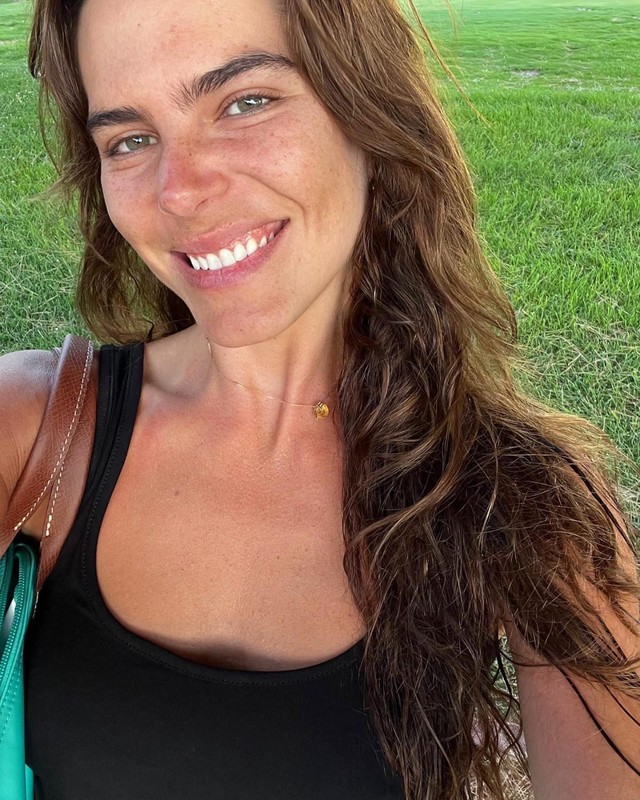Mariana Goldfarb exibe registros sem filtro