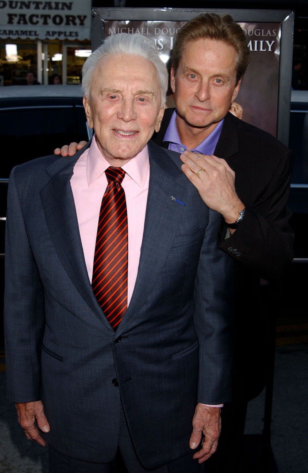 Michael Douglas e Kirk Douglas — Foto: GettyImages