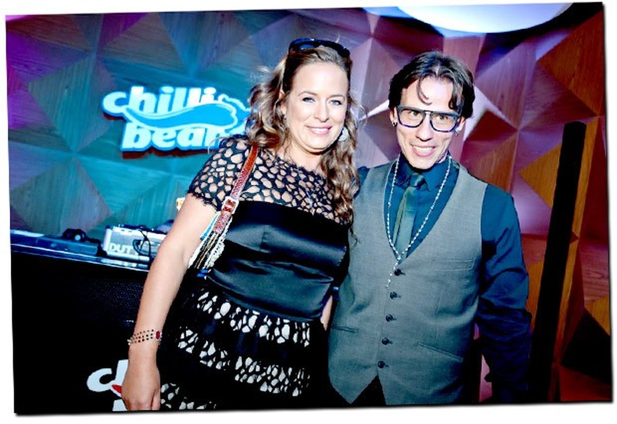 Com Jade Jagger, Chilli Beans inaugura flagship na Oscar Freire, em SP