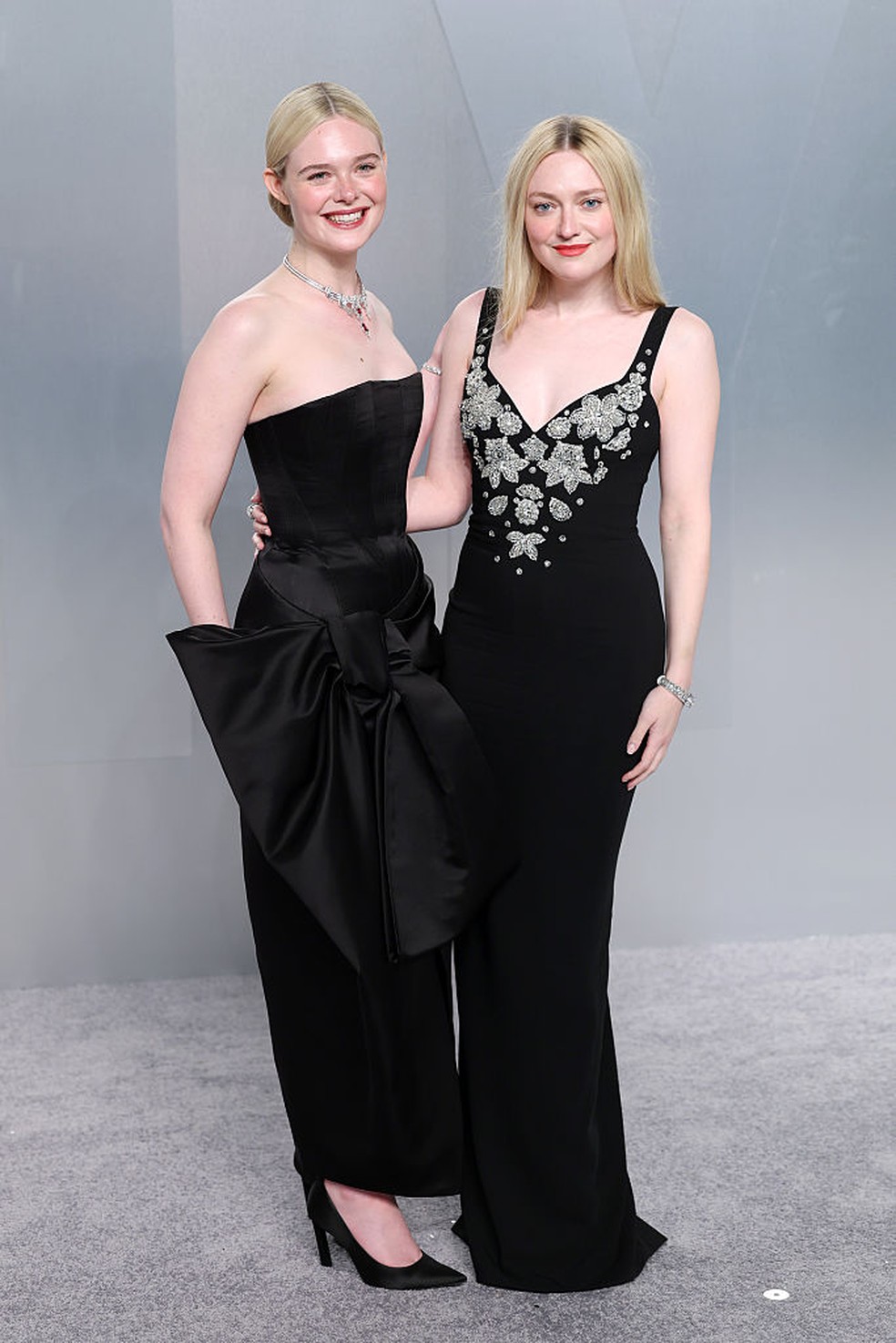 Elle Fanning e Dakota Fanning — Foto: GettyImages