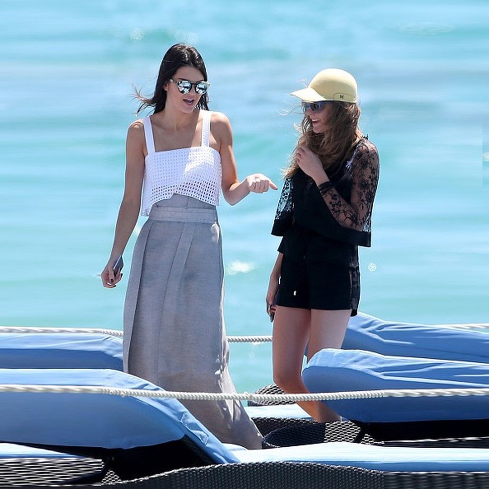 Cara Delevingne e Kendall Jenner (Foto: Getty Images) — Foto: Vogue