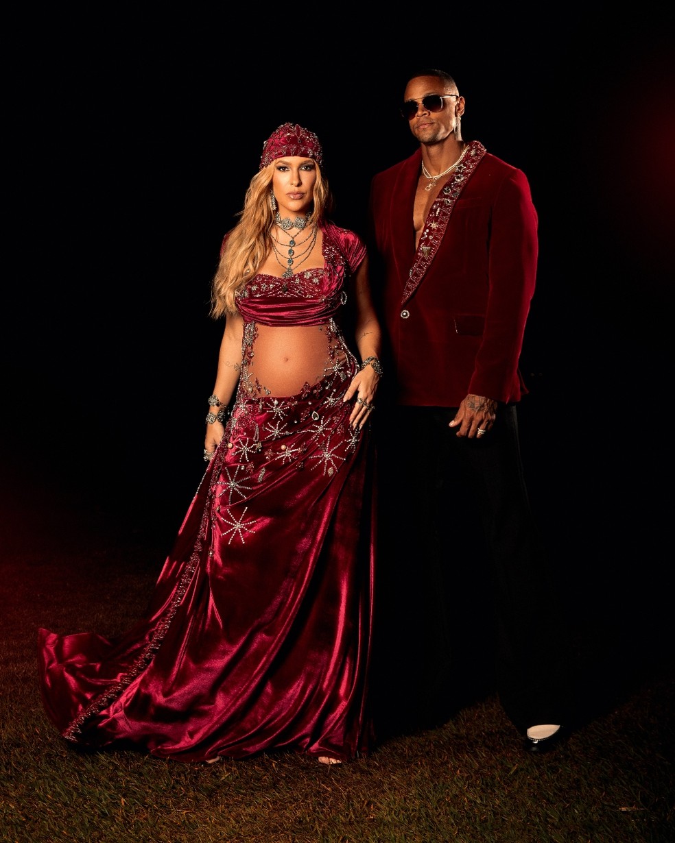 Lore Improta e Leo Santana para a Noite da Aclamação — Foto: Yago Mesquitta