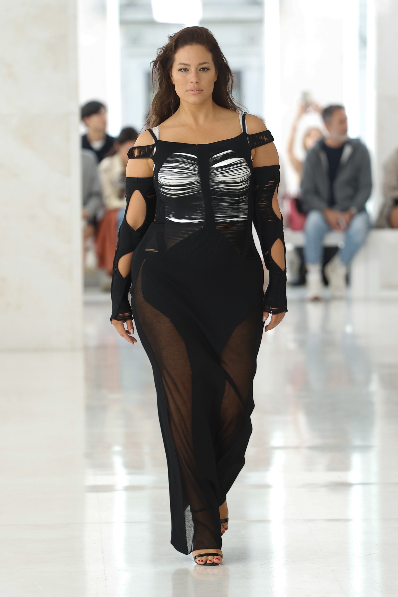 Karoline Vitto | Milão | Verão 2024 | Desfiles | Vogue