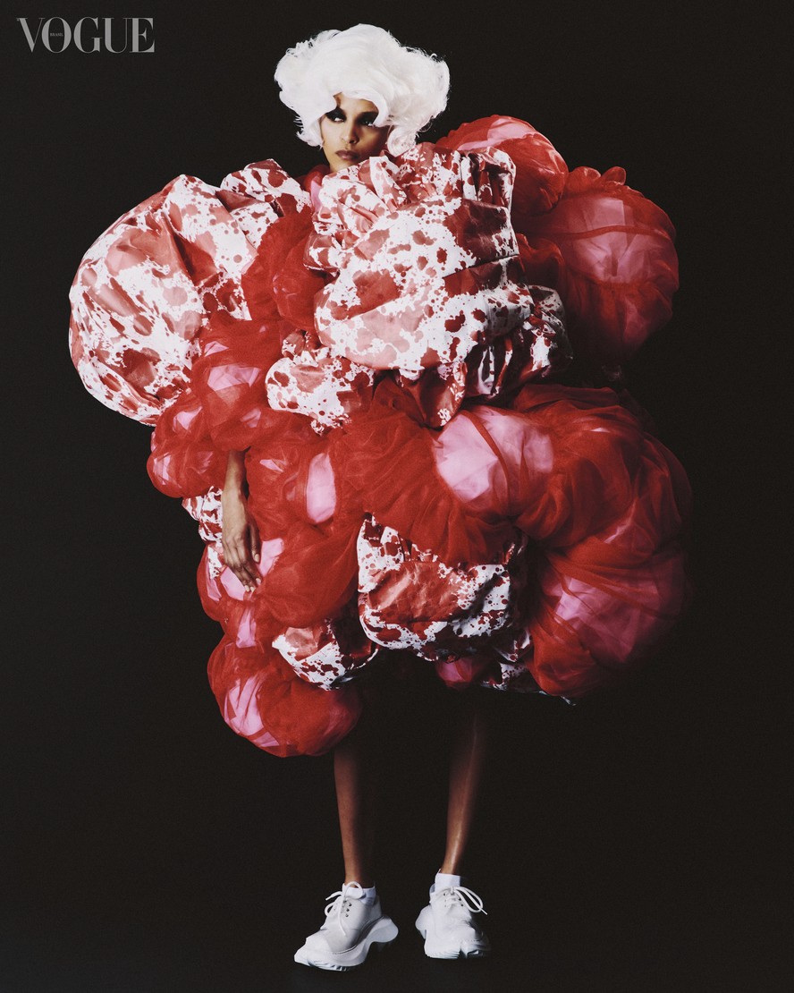 Comme des Garçons inaugura primeira loja no Brasil nesta sexta-feira