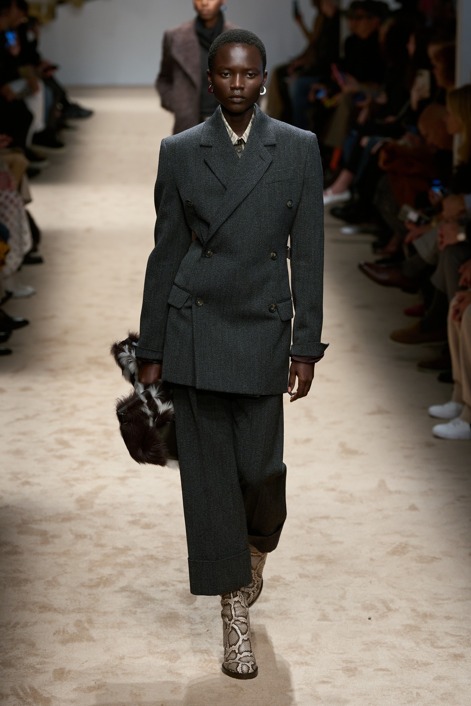 Tod's | Milão | Inverno 2025 — Foto: Launchmetrics Spotlight